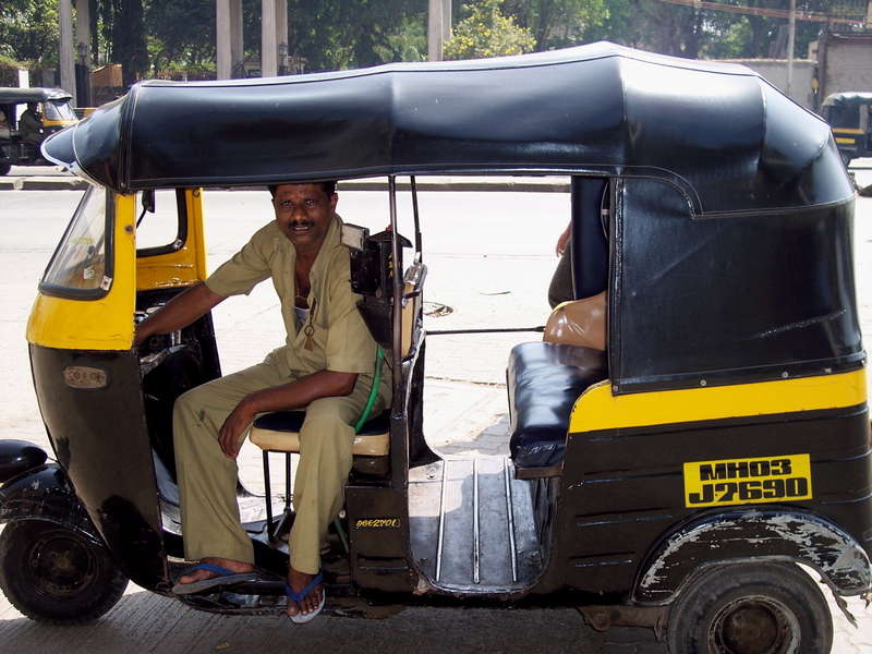 A Short Guide to Tourist Scams in India